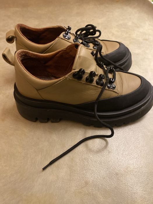 взуття жіноче 38 розмір