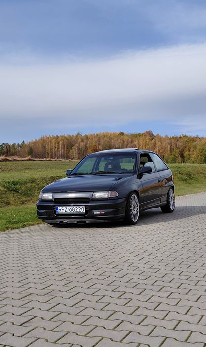 Opel Astra GSi 2.5 v6