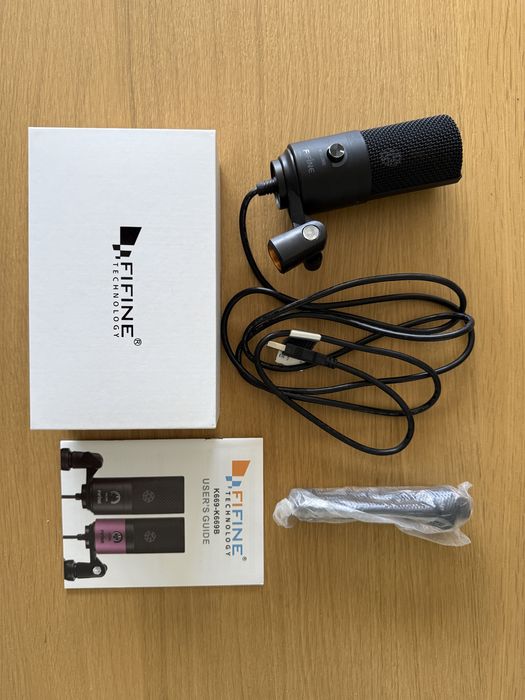 Microfone USB FIFINE K669B – Condensador, como novo