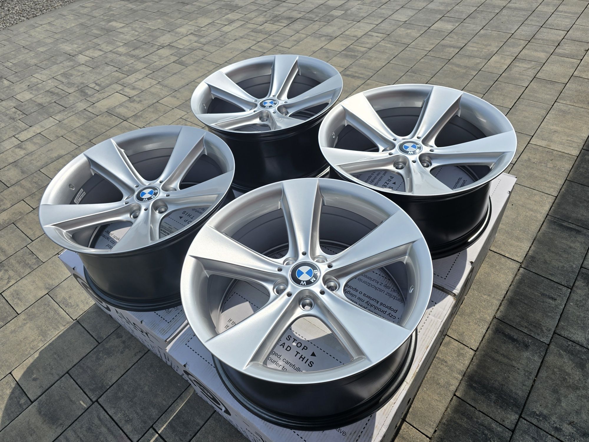 Alufelgi 19" 5x120 9J ET24 BMW E60 E61 E39 E65 WKLĘSŁE !