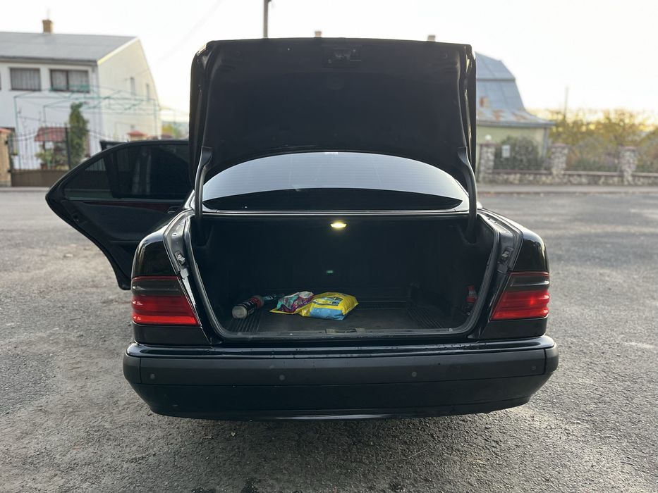 Мерседес не дорого