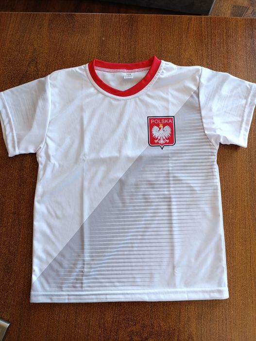 Koszulka piłkarska z napisem Antek