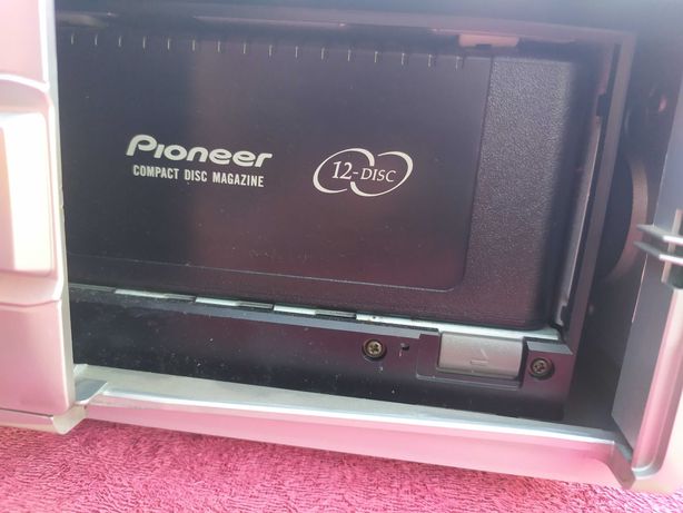 CD-чейнджер Pioneer CDX-P1270