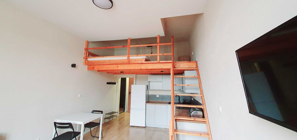 wyposażone z C.O. Mieszkanie bez prowizji, dobry dojazd