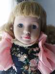 Boneca de parcelana Holandesa