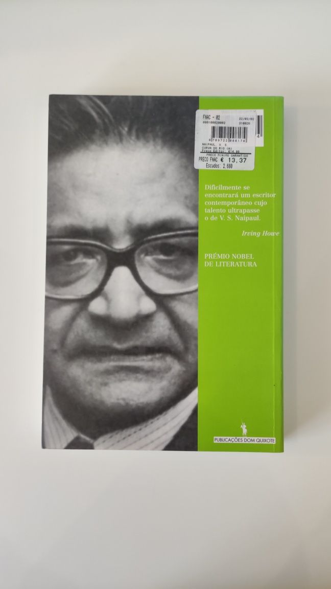 Livro A curva do rio - V. S. Naipaul (portes incluídos)