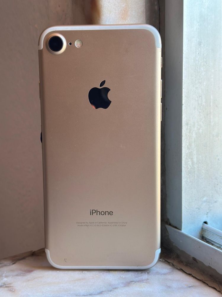 Vendo iphone 7 em orimo estado