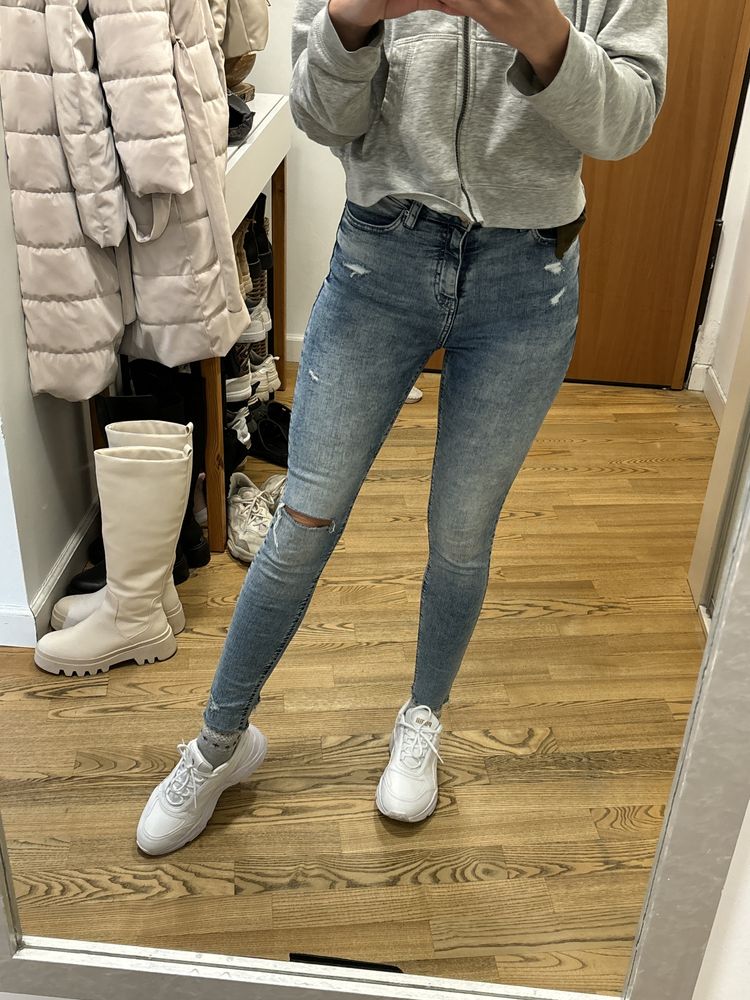 Skinny jeans jasne obcisłe dżinsy z wysokim stanem Cropp xs 34 rurki