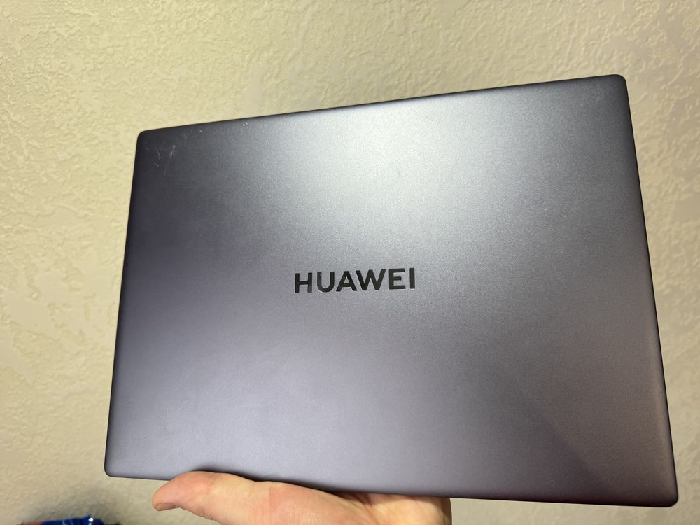 Huawei Matebook 14’’ KLVL-W56W Ryzen 5 16Gb 512Gb SSD