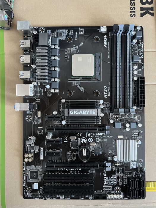 Материнська плата GIGABITE GA-970A