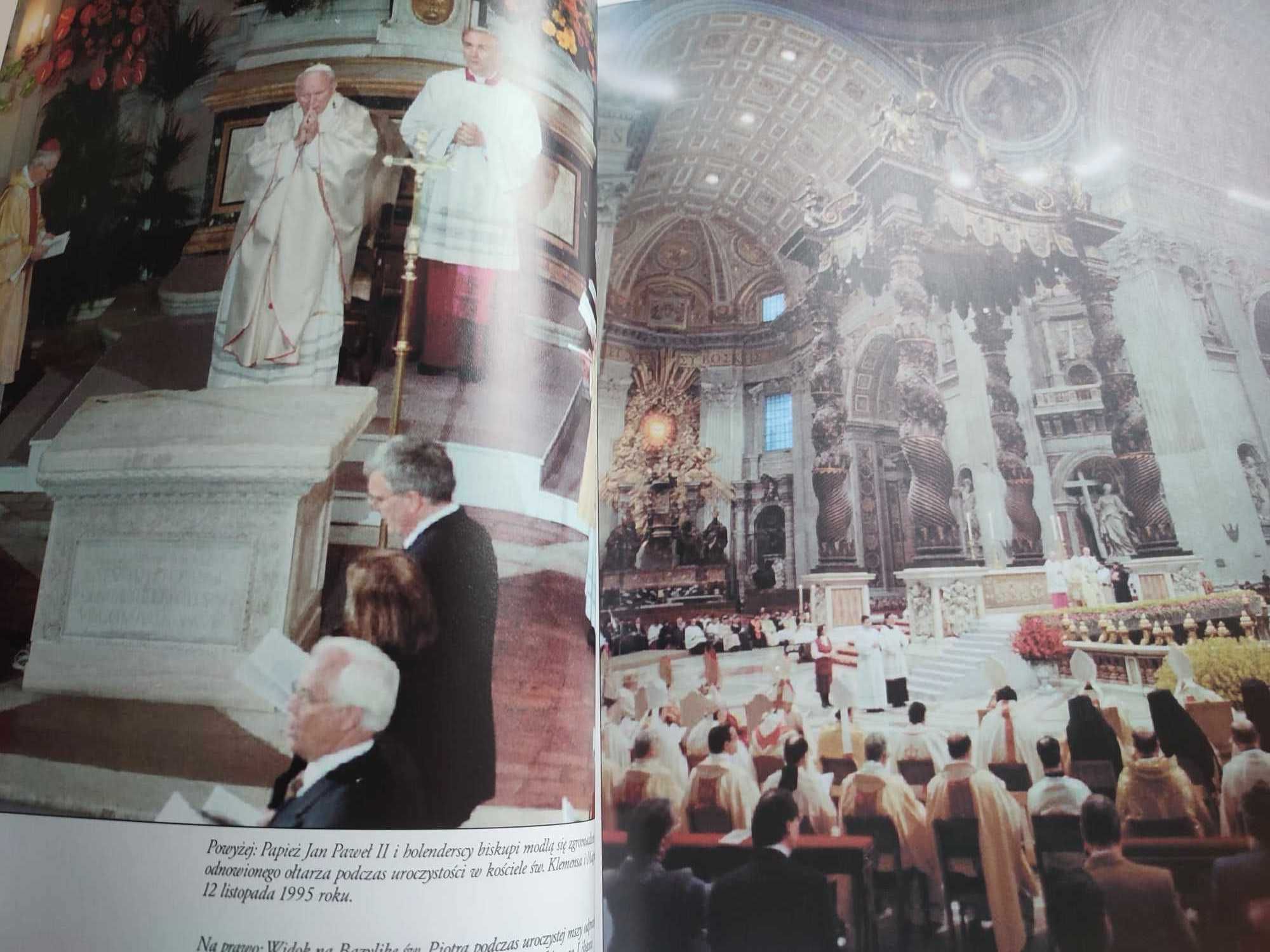 Papież Jan Paweł II w Hołdzie