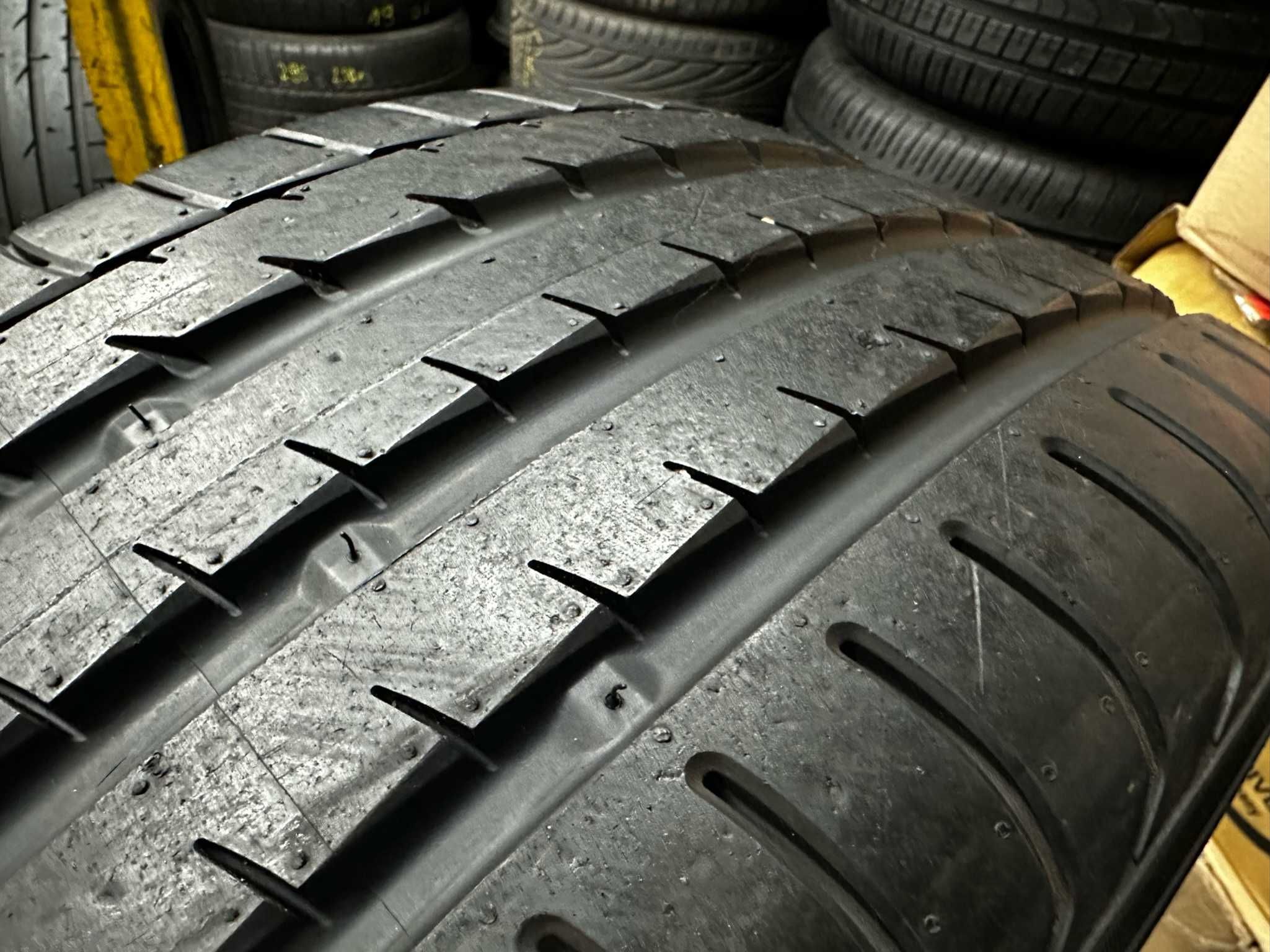 1X Opona Letnia 235/40R19 92Y YOKOHAMA ADVAN SPORT V105 N0 NOWA 6.5MM