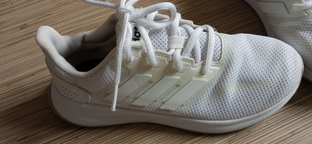 Buty adidas rozm 35.