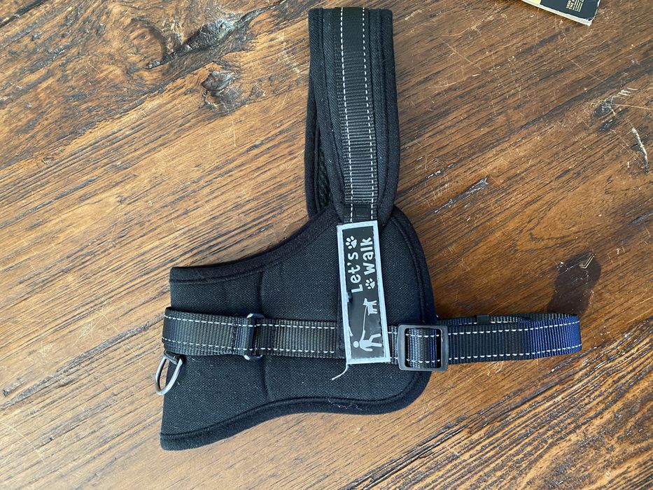 Шлеї для собак