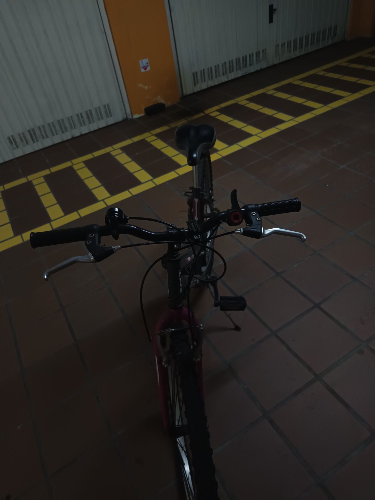 Bicicleta EMT Evoluition