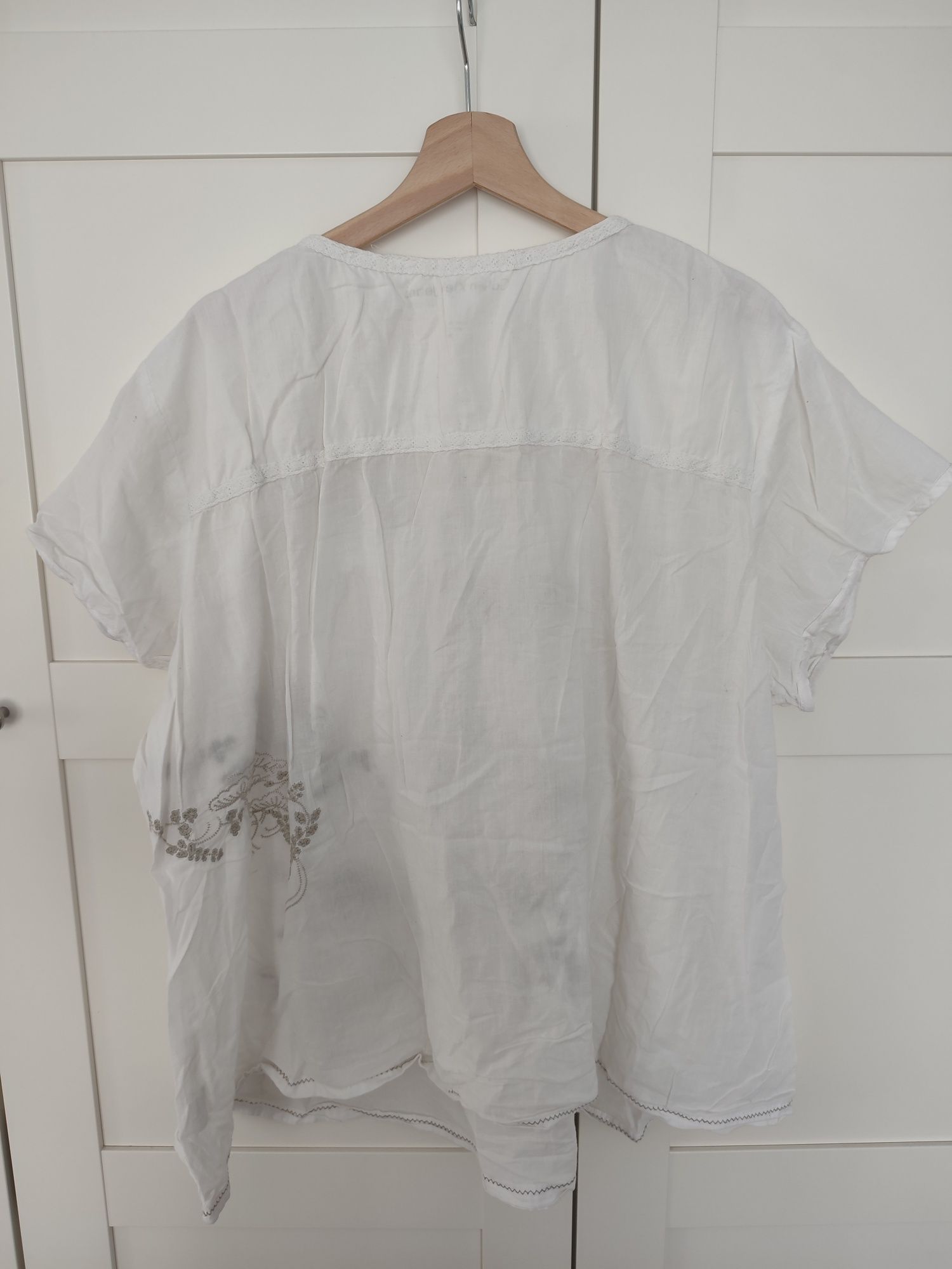Calvin Klein Jeans lekka bluzka 3X haftowane kwiaty