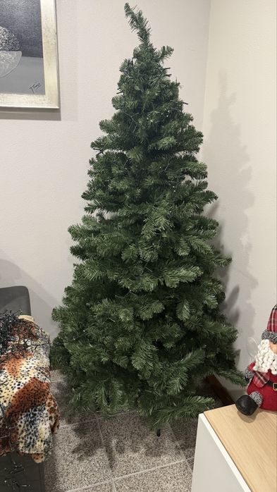 Arvore de natal robusta 1,80