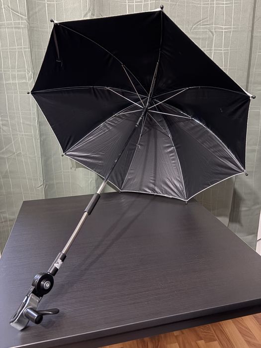 Lekka parasolka z uniwersalnym uchwytem do wózka