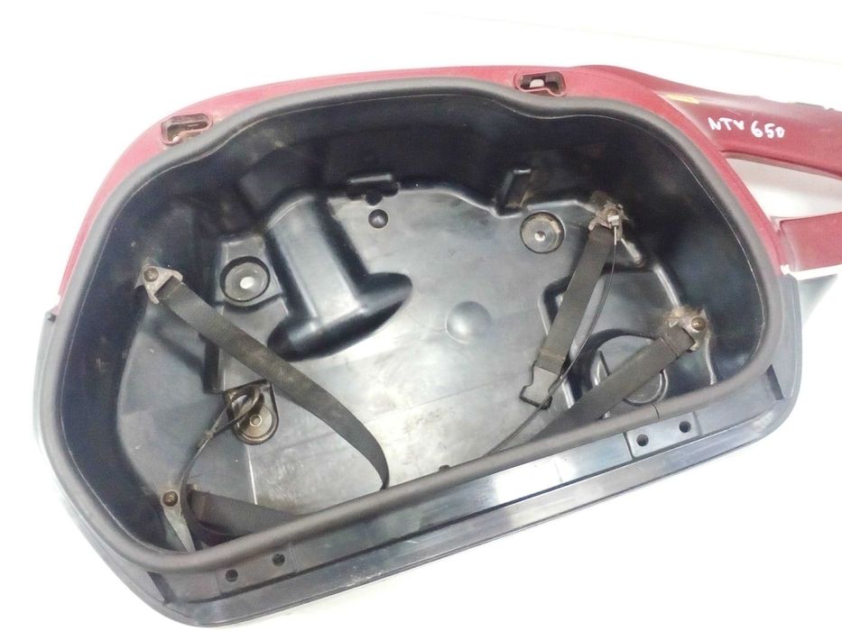 Honda ntv 650 deauville prawy kufer schowek gitara