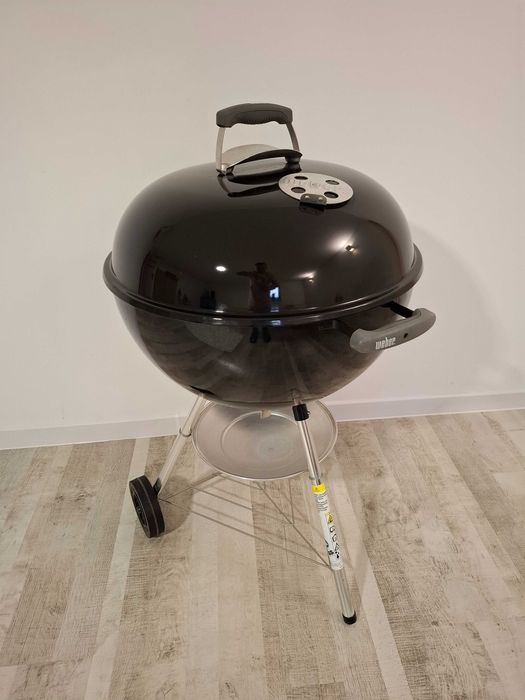 Duży grill węglowy 57cm WEBER Bar-B-Kettle, prawie nowy, gwarancja