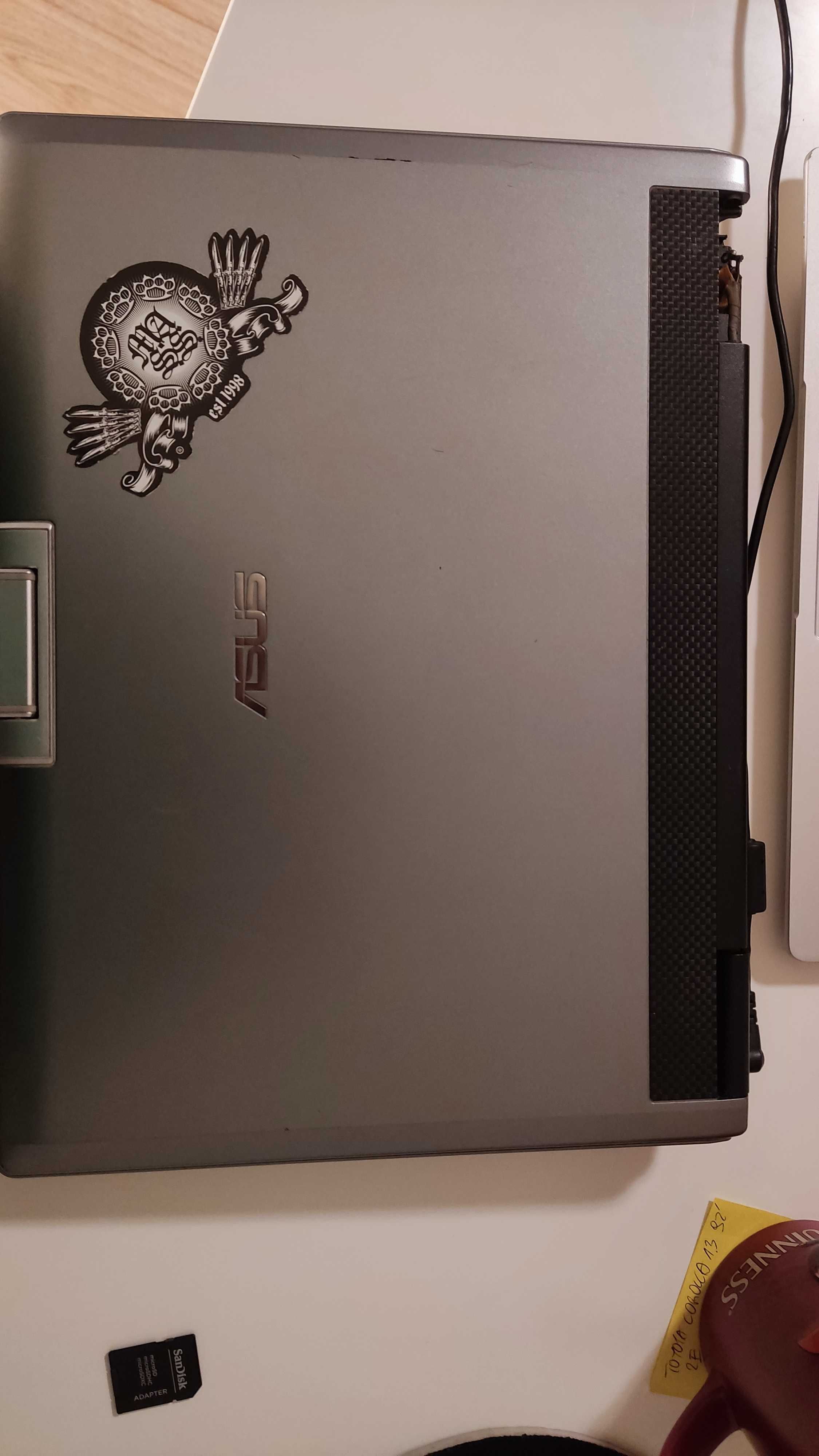 Laptop ASUS F3S F3SV uszkodzony ; na części ?