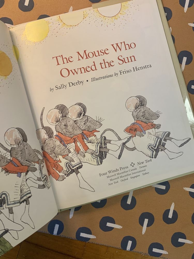 Книжка The Mouse Who Owned the Sun