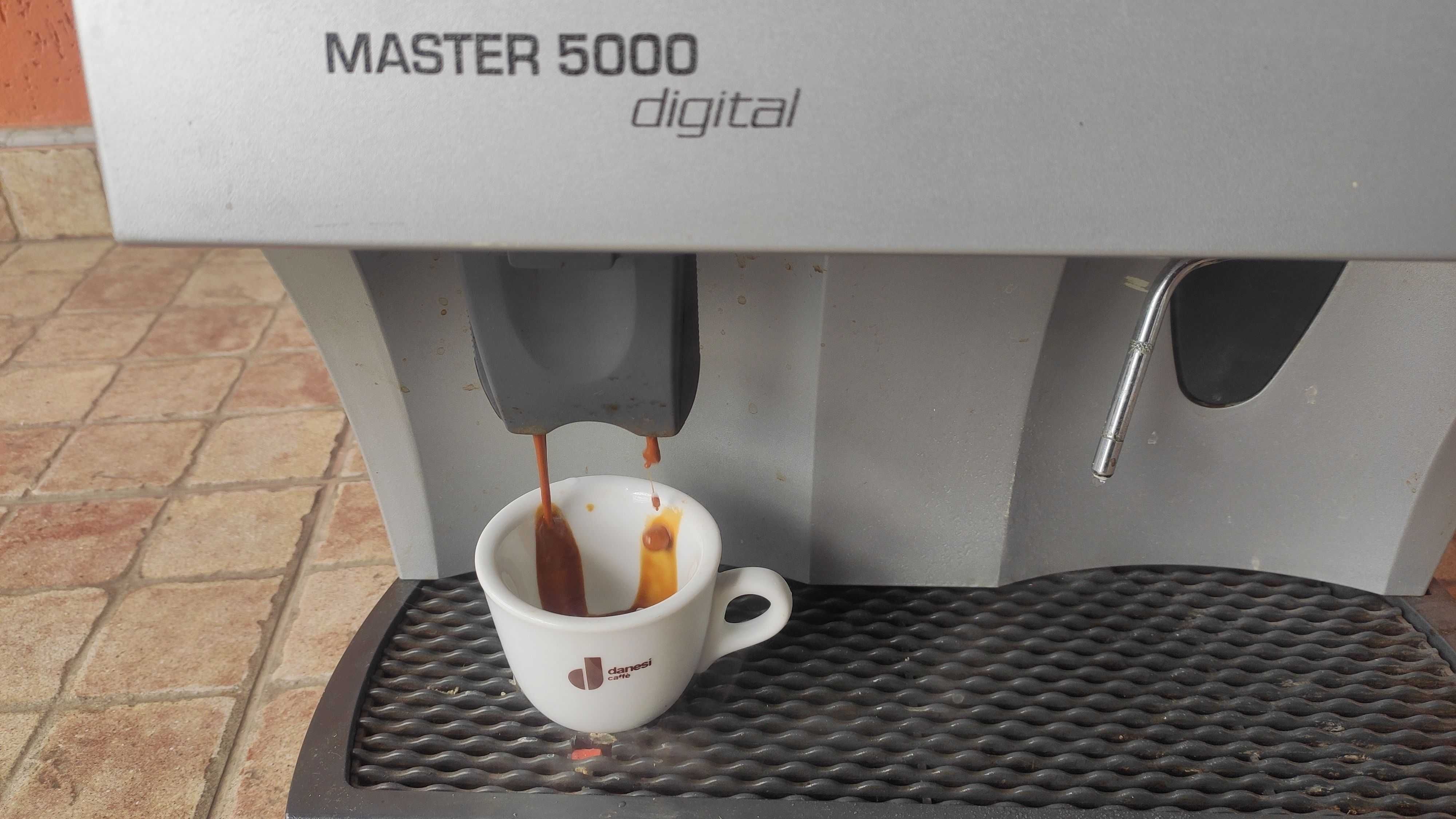 Кавомашина кофемашина автоматична  Solis Master 5000 ( Марка: Saeco)