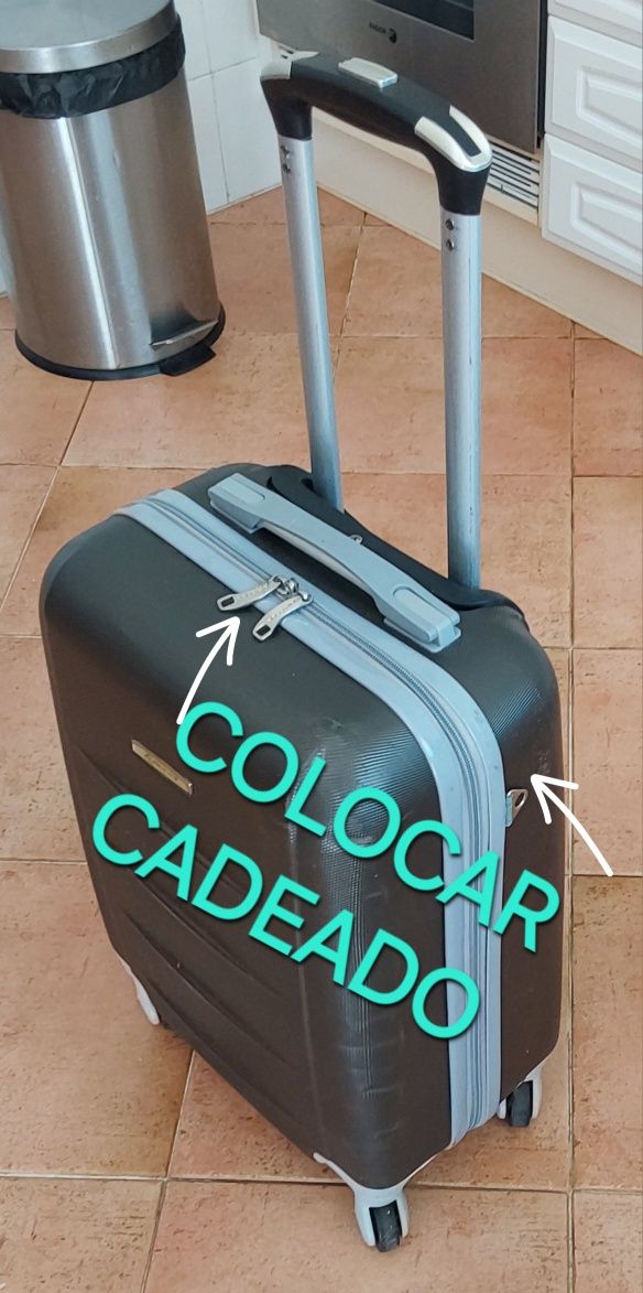 MALA DE VIAGEM DE CABINE,4 RODAS.Casa,Férias,Mudanças,Arrumação,Quarto