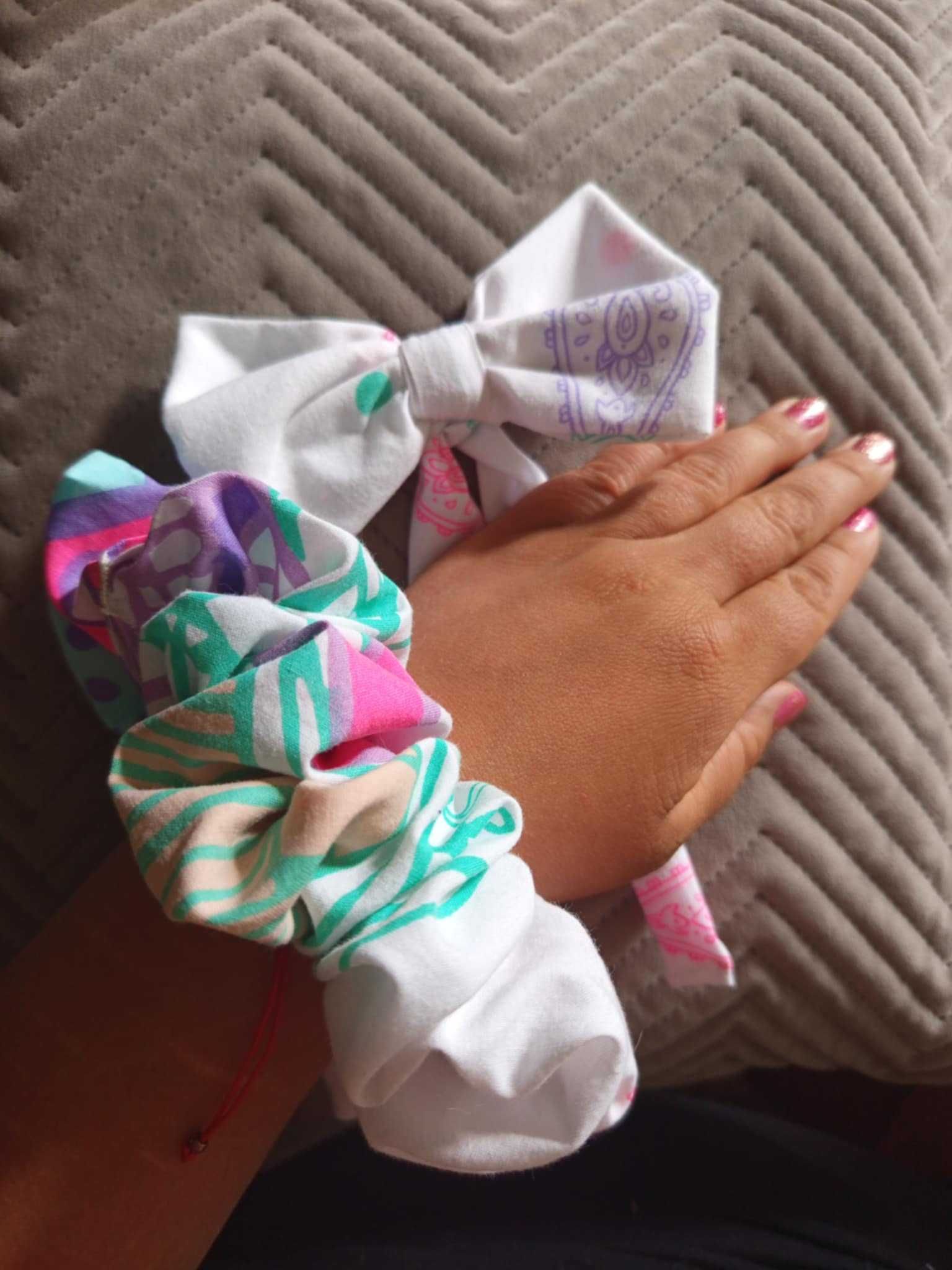 Zestaw gumek Scrunchie i spinek