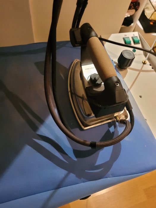 Ferro com caldeira profissional como novo