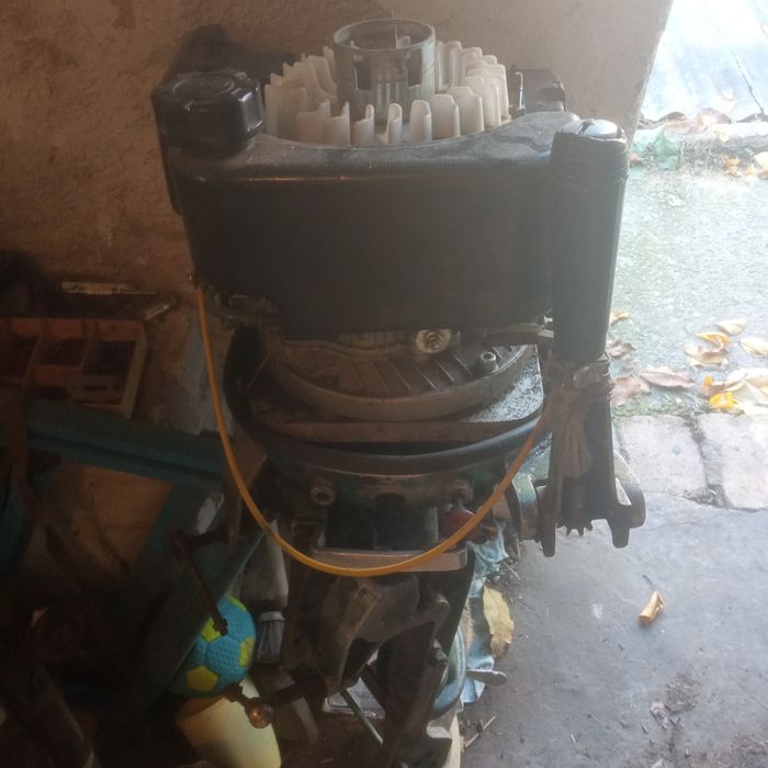 Продам лодочный мотор