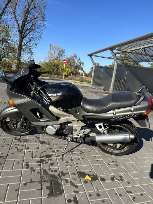 Розбор Голая рама Kawasaki ZZR 600  с чистыми документами