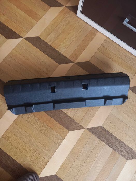 BMW I4 G26 накладка порога багажника 7951240