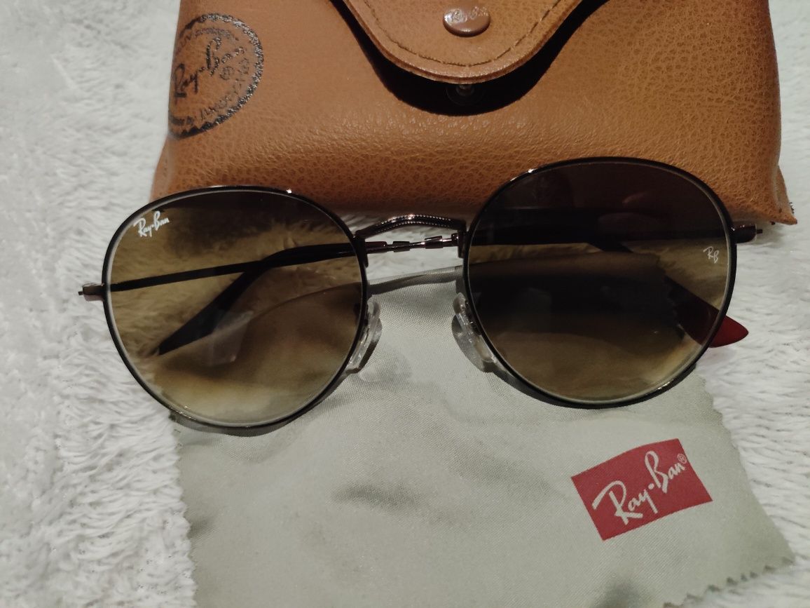 Солнцезащитные очки RayBan 3447,оригинал