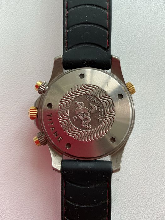 Годинник Omega Seamaster Титан