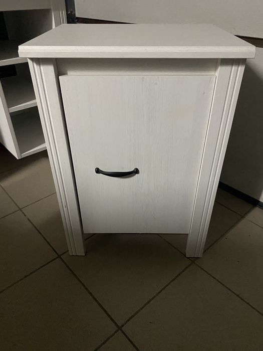 Meble IKEA biurko, regał , szafka rtv, szafka nocna