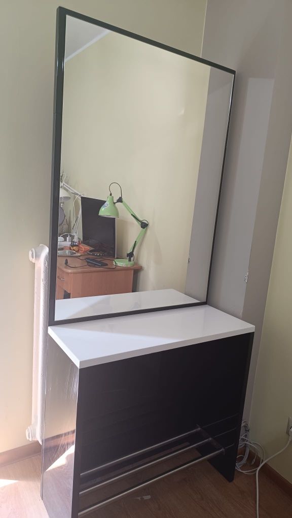 Sprzedam lustro do salonu