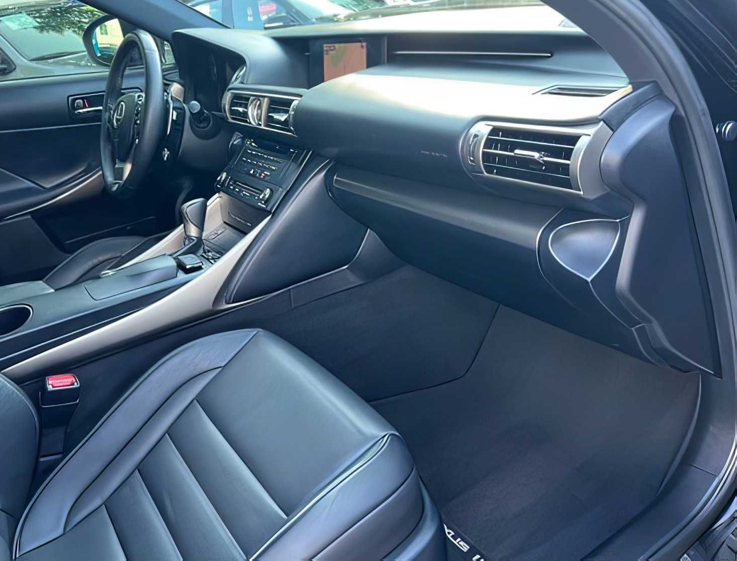 2015 Lexus IS 250