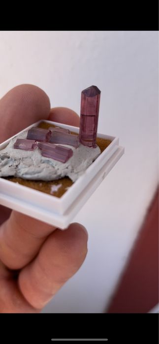 Turmalina verde rosa azul amarela laranja