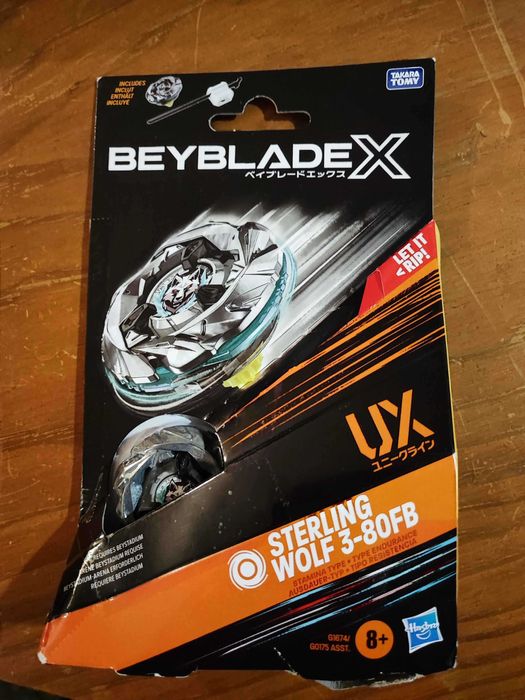 Beyblade X - Sterling Wolf 3-80FB Novo e Selado