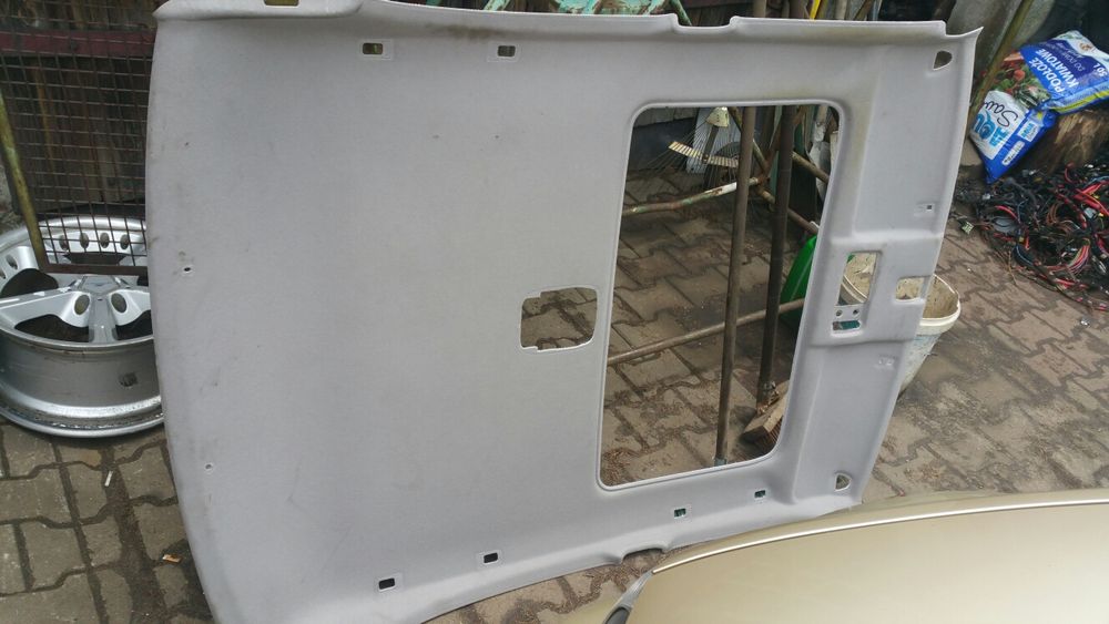 Podsufitowka lexus is200.2000r