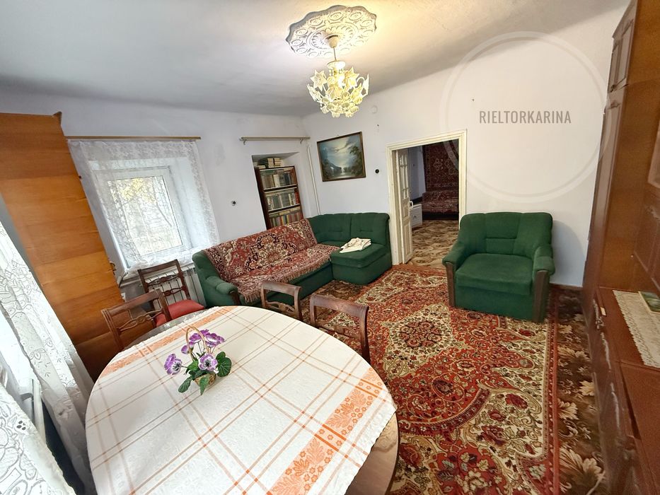 Епіцентру р-н/5 Інгульська вул. будинок 80м2. 10 соток землі