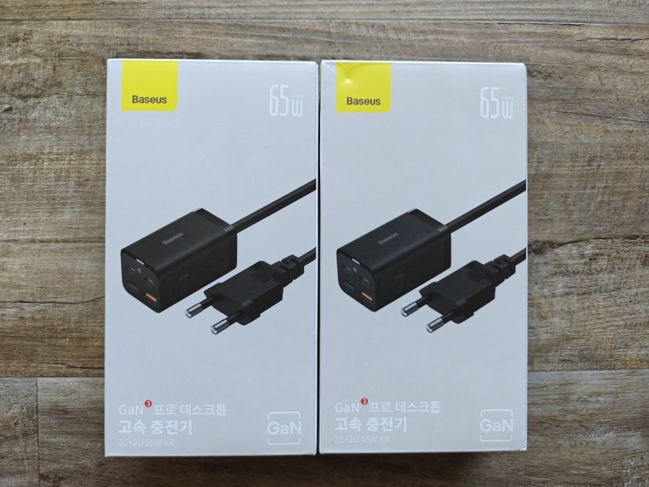 Зарядні пристрої Baseus Gan 3 Pro 65w Desktop, 4 порти, Євровилка