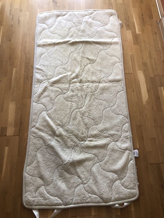 Теплий наматрасник матрац хутряний шерсть кашемір Німецький