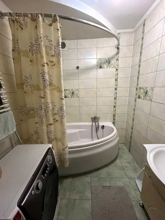 Терміново!Продається 2 кім квартира готова до проживання . р-н КАСКАД