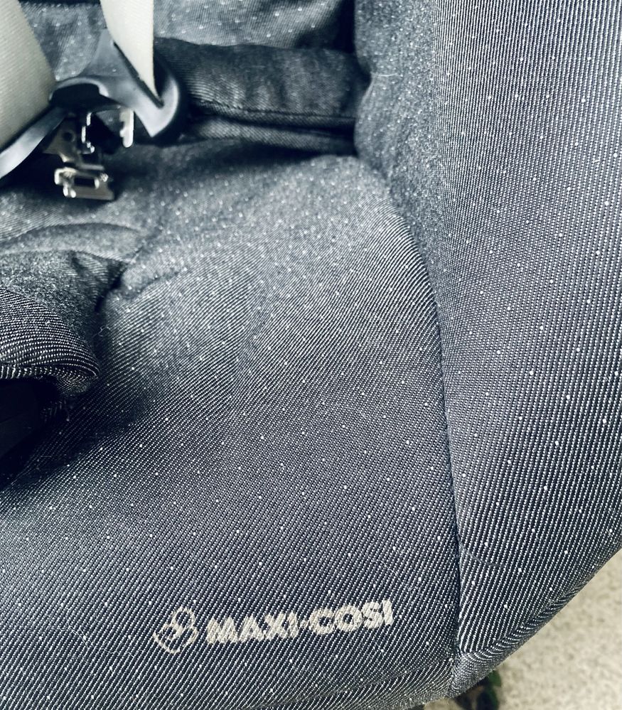 Zestaw fotelik 9-18 kg maxi cosi Pearl plus baza isofix stan SUPER!