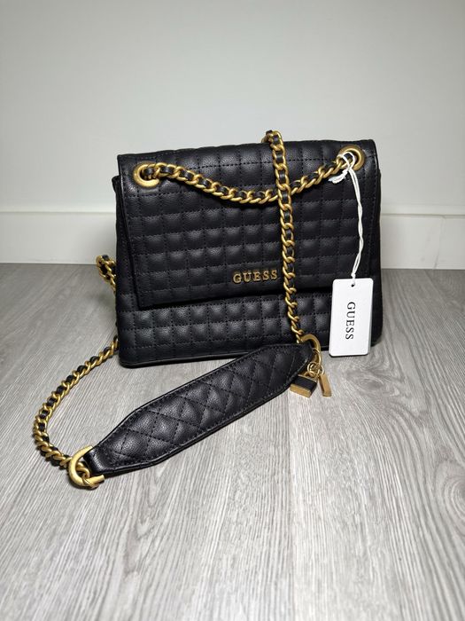 Mala Guess - nova com etiquetas