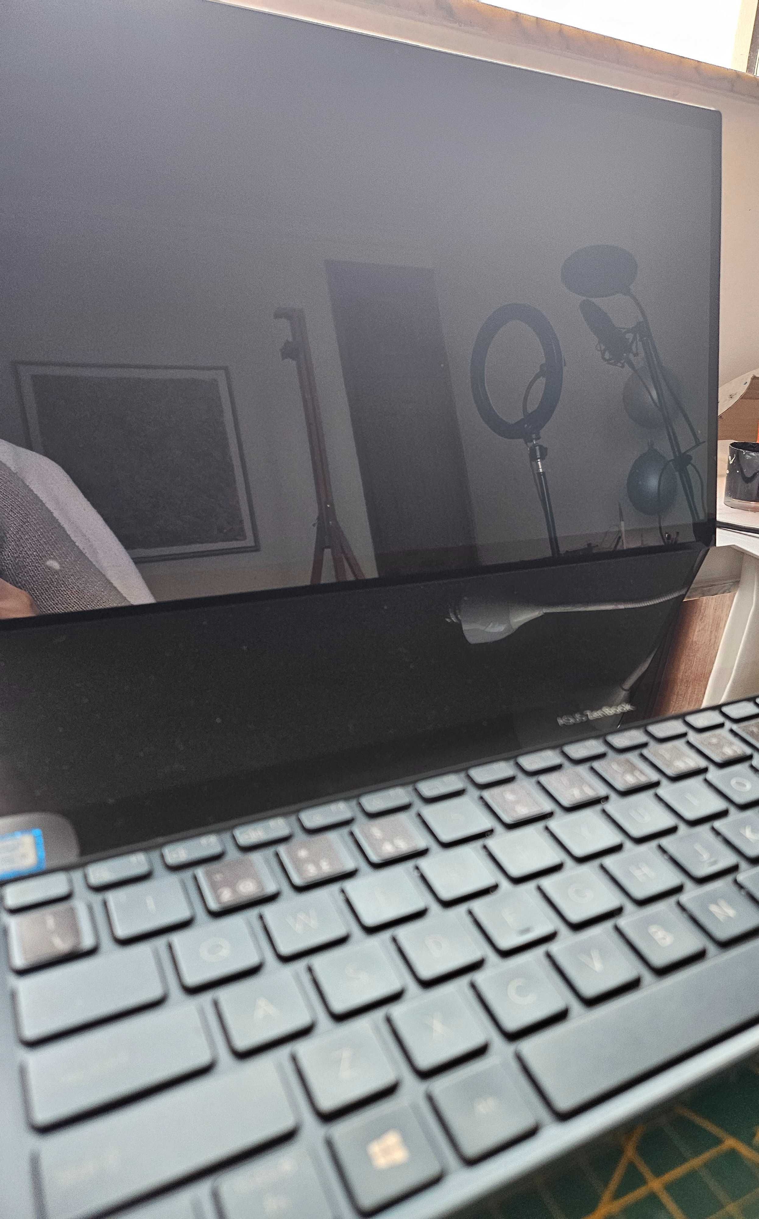 Asus zenbook duo pro i9 ux581gv