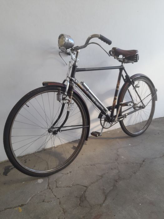 Bicicleta pasteleira yeye 1956 restaurada