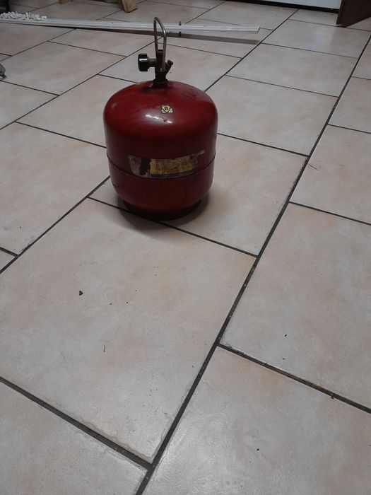 Butla gazowa turystyczna z gazem